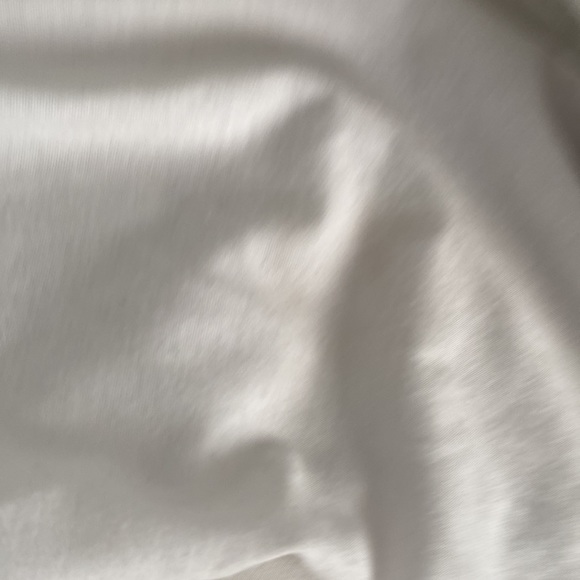 Plain white cropped zip up hoodie. From SHEIN. - Picture 3 of 3